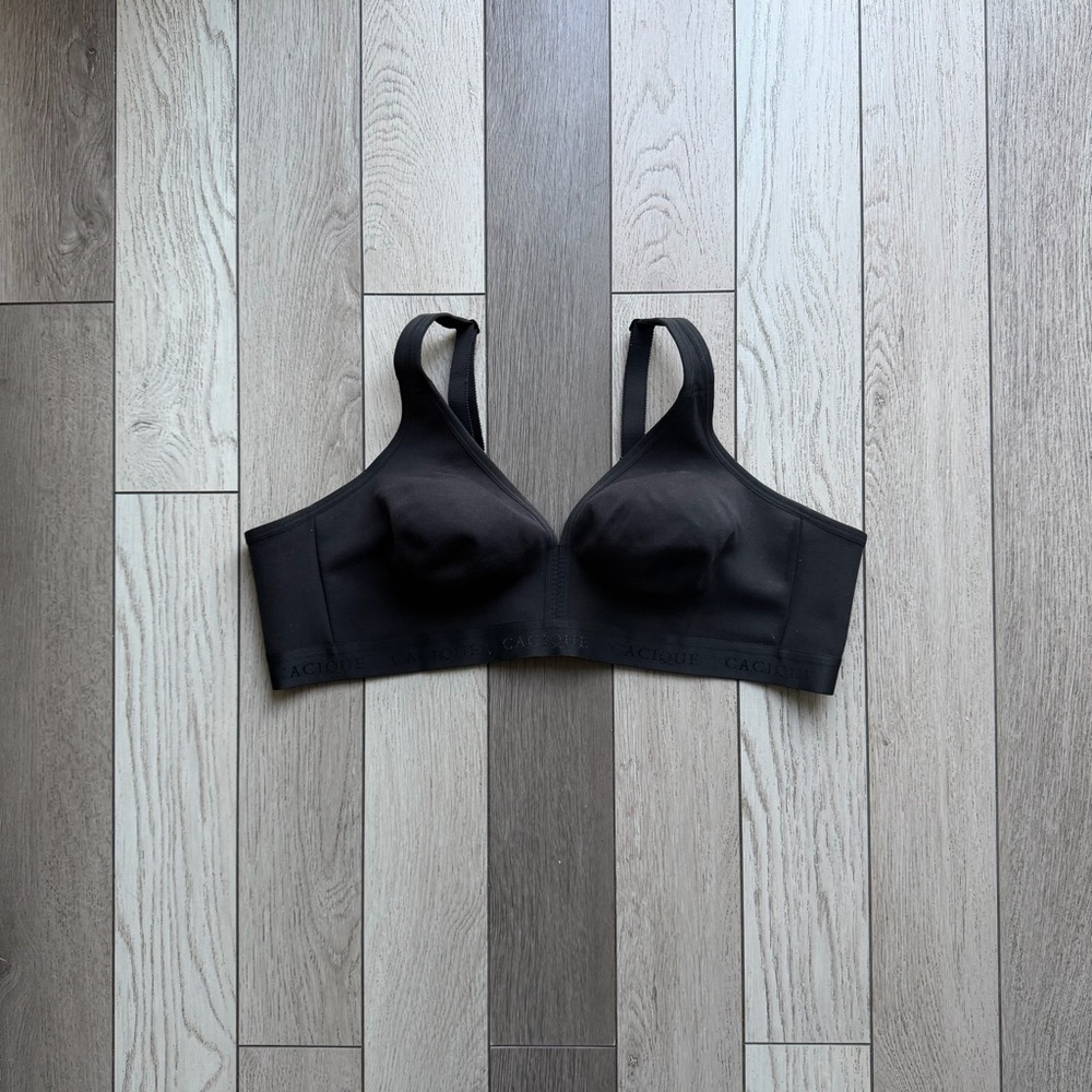 Black Women's  Cacique Wireless Bra